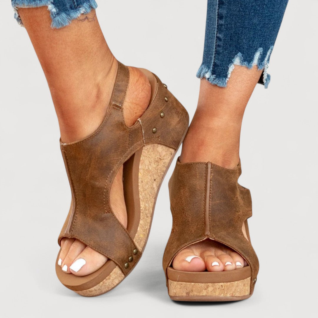 Miralys™ — Stijlvolle Sleehak Sandalen