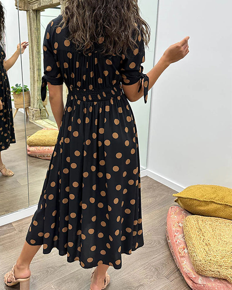 Carmen™ — Polkadot jurk met V-hals