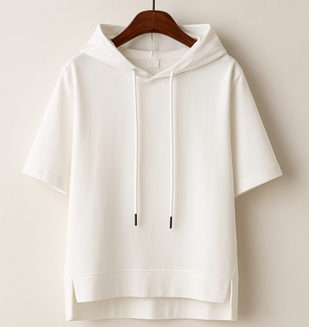 Alison™ — Korte Mouwen Hoodie met Stijlvolle Twist
