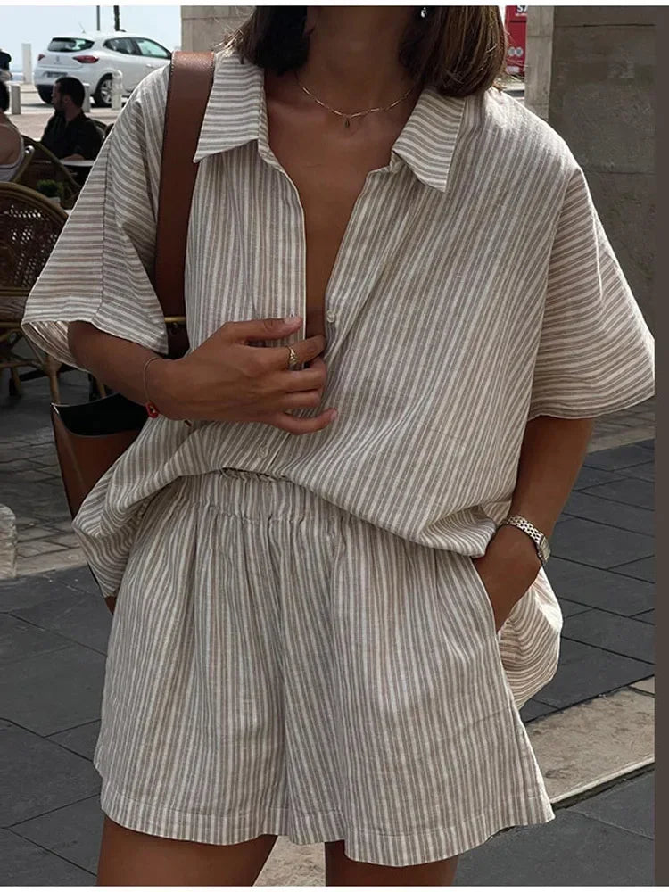 Jessy™ — Luchtige Casual Set met Stijlvolle Flair