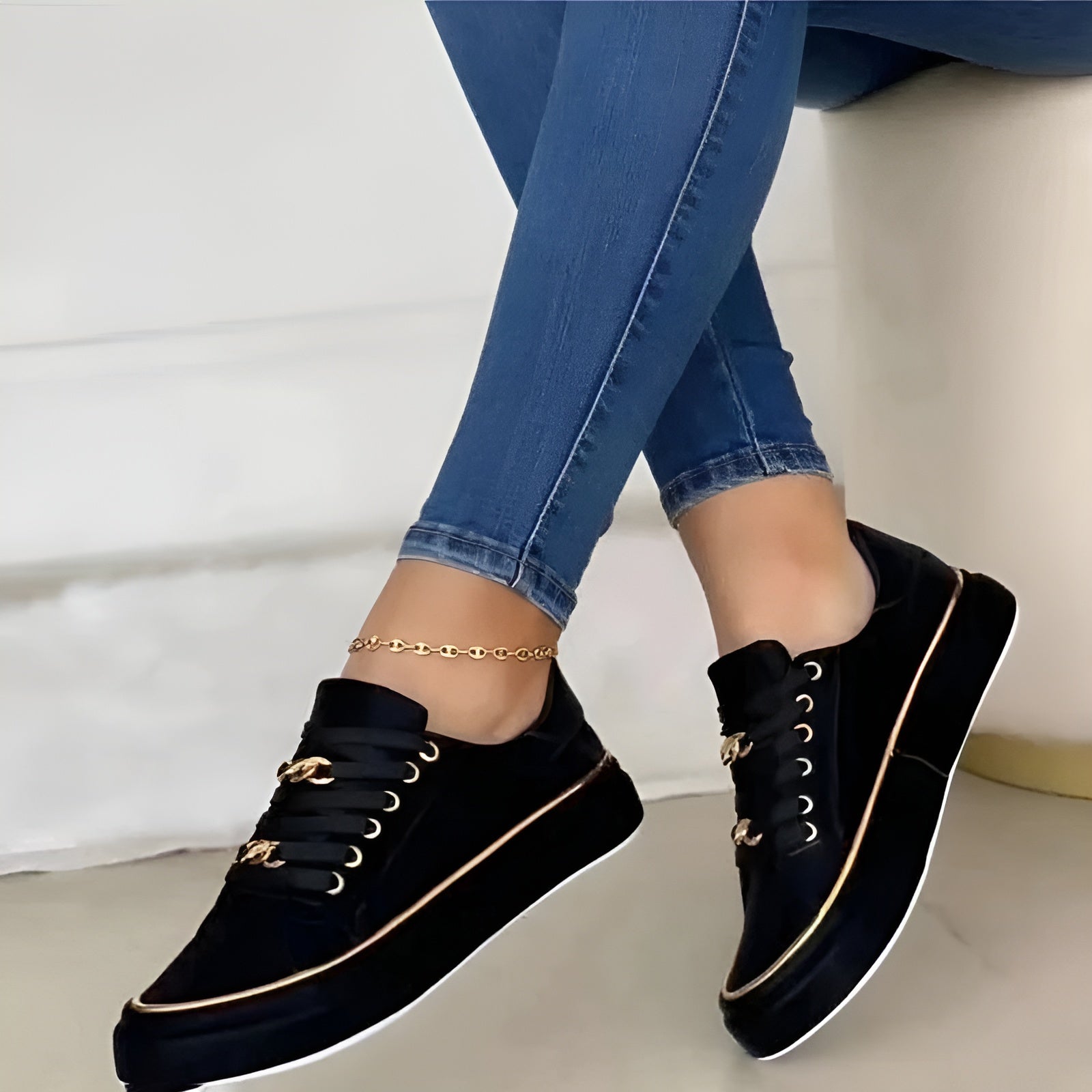 Aveline™ | Comfort Sneakers met Kettingdetail